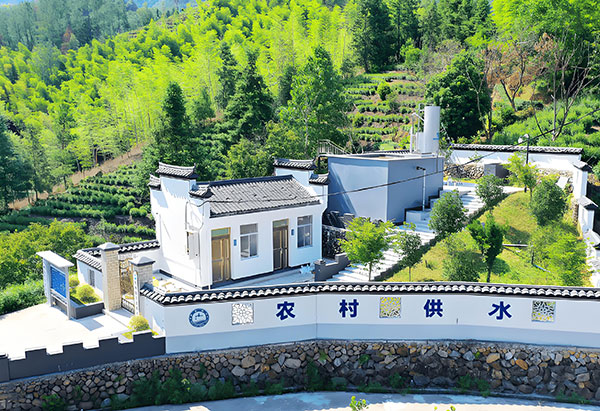 寶雞農(nóng)村飲水水質(zhì)提升項(xiàng)目集成式一體化凈水設(shè)備選擇哪種？