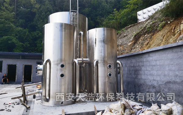 湖北咸豐縣30噸/小時農(nóng)村生活飲水不銹鋼一體化凈水設(shè)備安裝調(diào)試項目